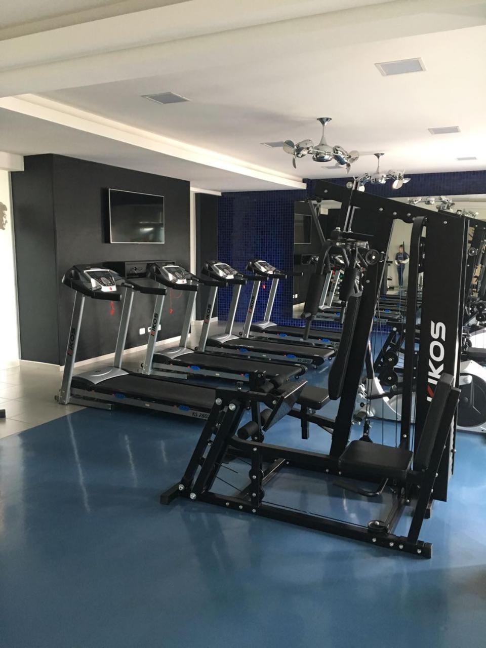 Estudio Moderno Com Linda Vista Para A Serra Curitiba Eksteriør billede