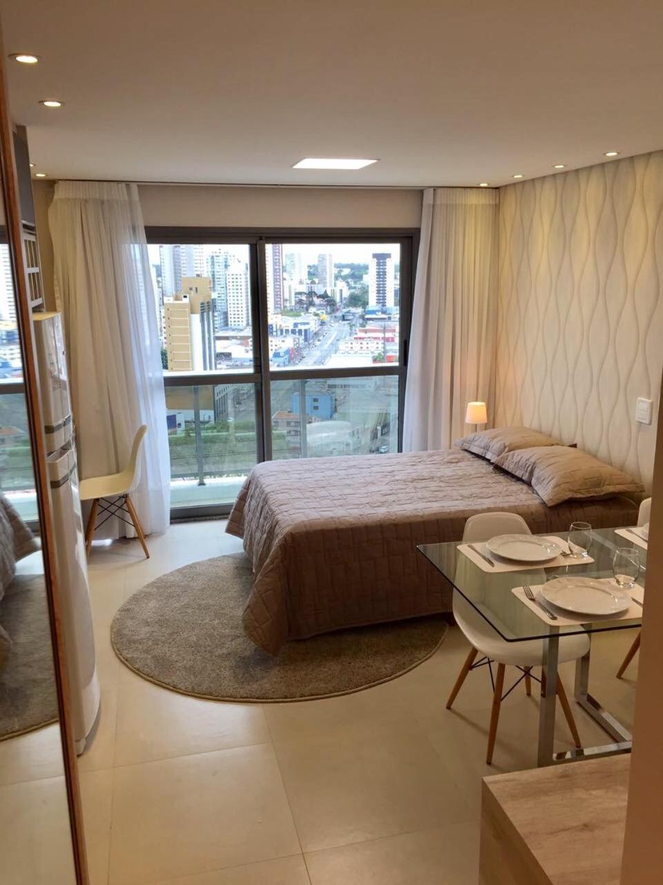 Estudio Moderno Com Linda Vista Para A Serra Curitiba Eksteriør billede